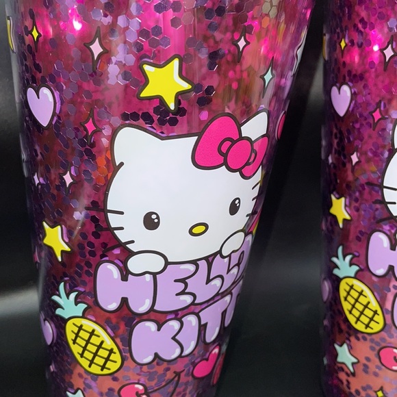Set of Hello Kitty Glitter Oversized Tumblers - Picture 2 of 5
